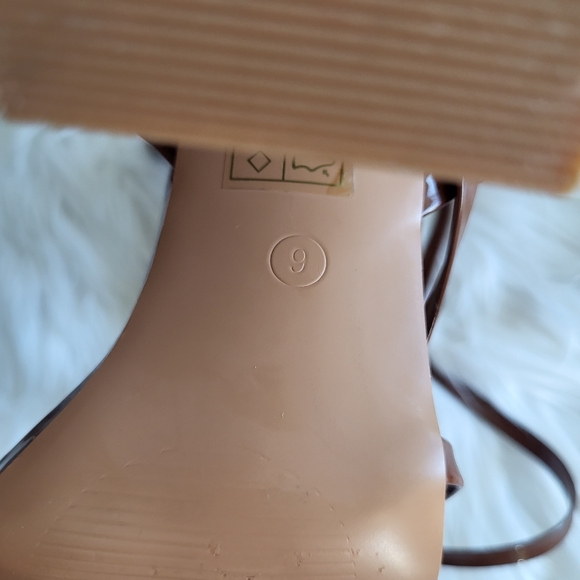 Pretty Little Things Dark Brown Strappy Block Heel Ladies Sandal Shoes Size 9 - Picture 7 of 10